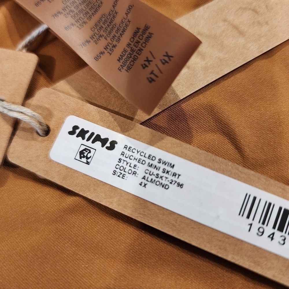 SKIMS SIGNATURE SWIM RUCHED MINI SKIRT cover up ALMOND brown 4x NWT - Picture 4 of 5
